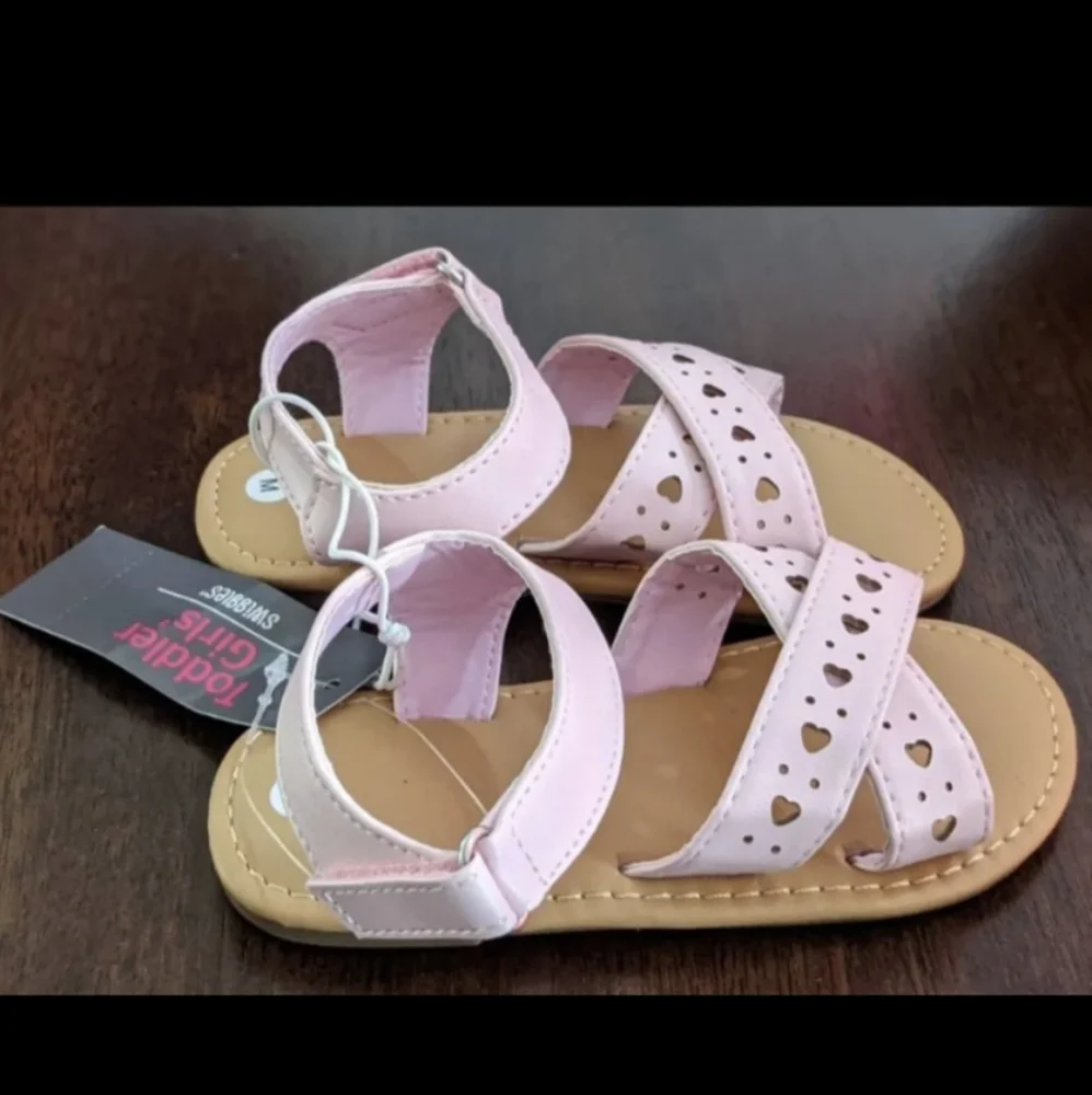 Swiggles Toddler Girl Pink Heart Sandals, Size Medium NWT